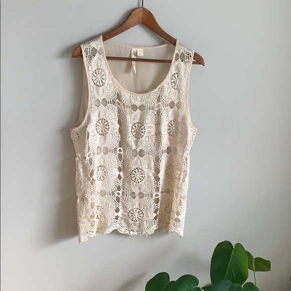 Tops - Lace tank top